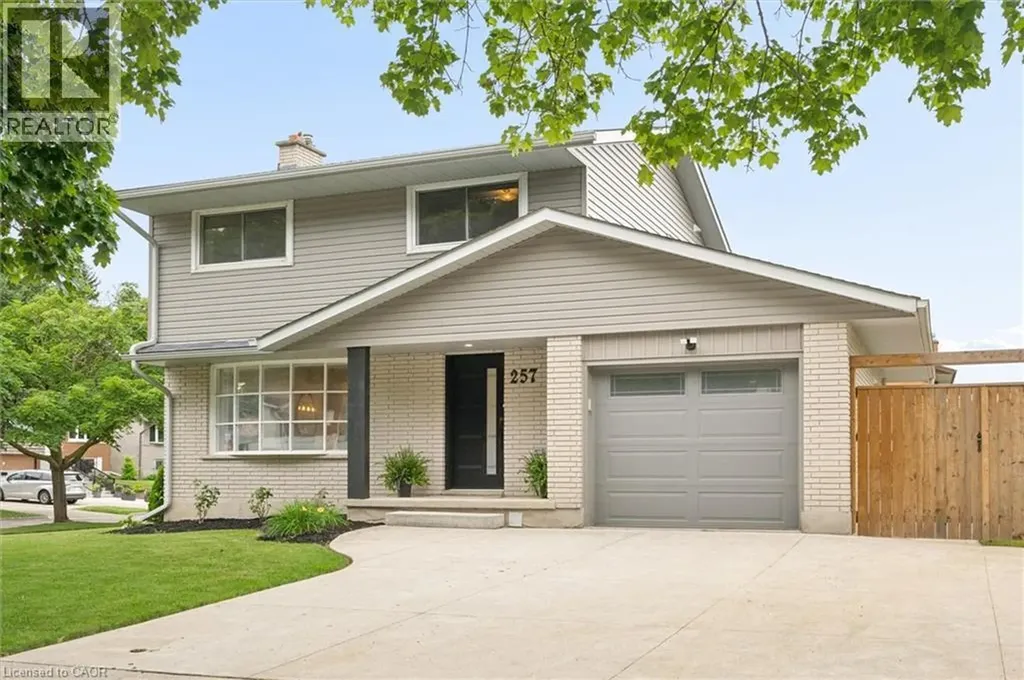 257 Laurentian Drive Kitchener ON N2E 2G5