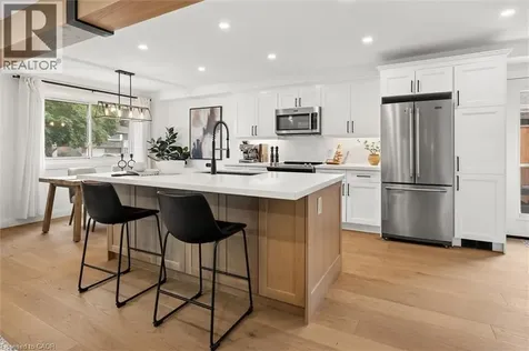 257 Laurentian Drive Kitchener ON N2E 2G5