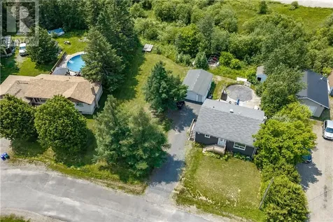 401 Denis Crescent Azilda ON P0M 1B0
