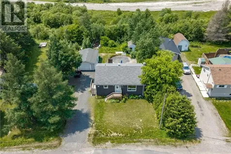401 Denis Crescent Azilda ON P0M 1B0