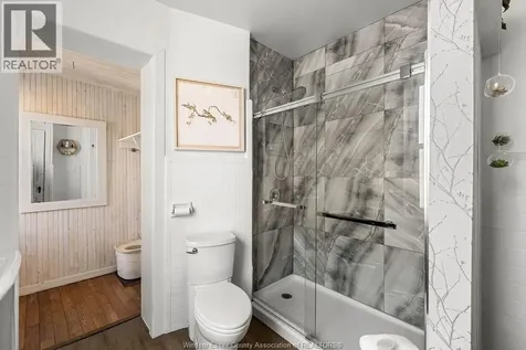 274 Crawford Avenue Windsor ON N9A 5C2
