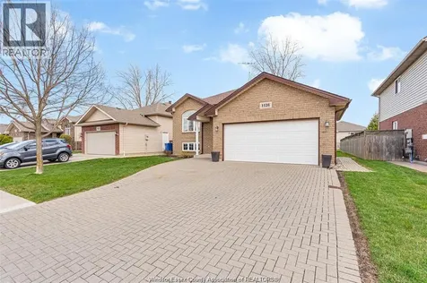 1128 Frederica Avenue Windsor ON N8P 1V9