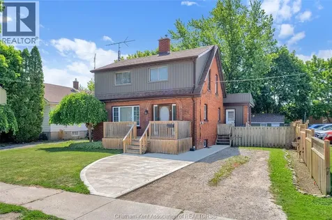 44 Alexandra Avenue Chatham ON N7M 1Y1