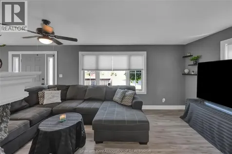 44 Alexandra Avenue Chatham ON N7M 1Y1