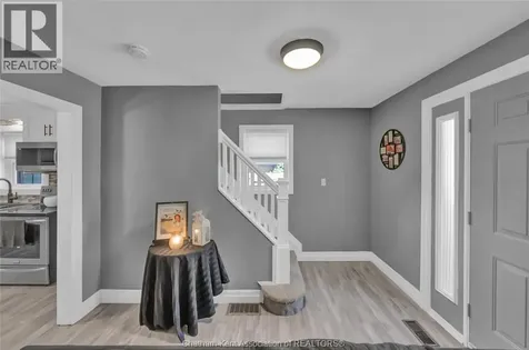 44 Alexandra Avenue Chatham ON N7M 1Y1