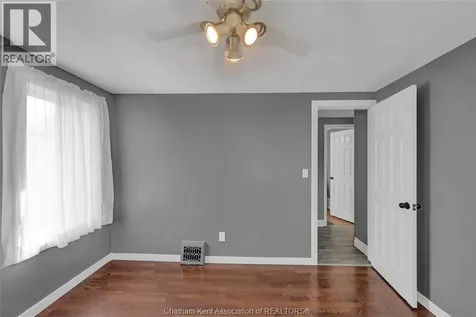 44 Alexandra Avenue Chatham ON N7M 1Y1