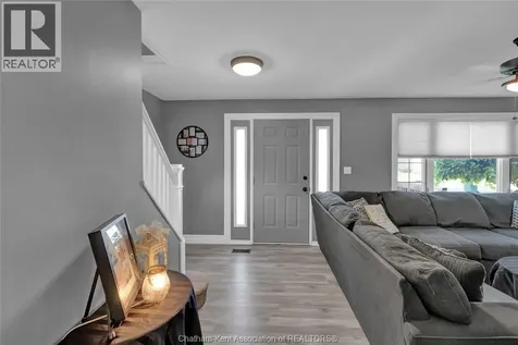 44 Alexandra Avenue Chatham ON N7M 1Y1