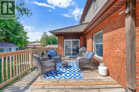 44 Alexandra Avenue Chatham ON N7M 1Y1
