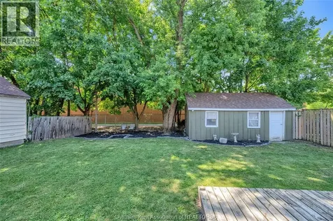 44 Alexandra Avenue Chatham ON N7M 1Y1