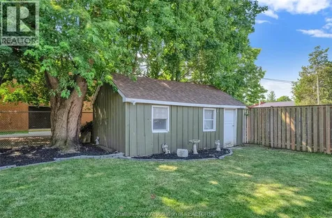 44 Alexandra Avenue Chatham ON N7M 1Y1