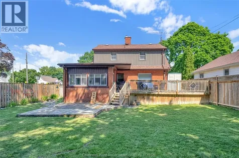 44 Alexandra Avenue Chatham ON N7M 1Y1