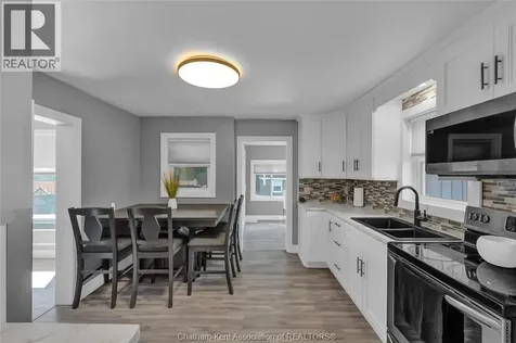 44 Alexandra Avenue Chatham ON N7M 1Y1