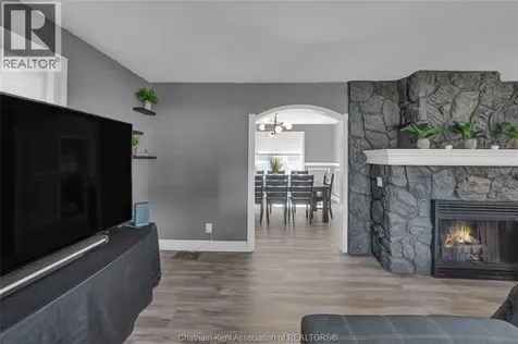 44 Alexandra Avenue Chatham ON N7M 1Y1