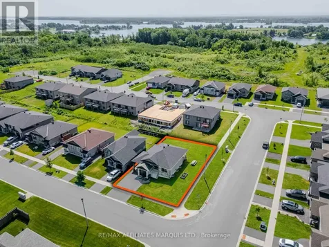 2459 Watson Crescent Cornwall ON K6H 0H9