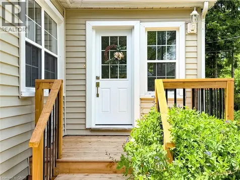 93 Barnes Avenue Brantford ON N3R 4Y9