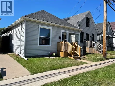 24 Vansitmart Avenue Hamilton ON L8H 3A3