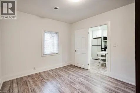 24 Vansitmart Avenue Hamilton ON L8H 3A3