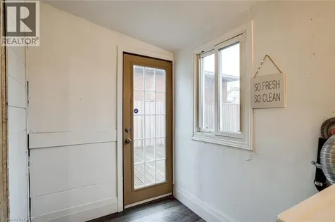 24 Vansitmart Avenue Hamilton ON L8H 3A3
