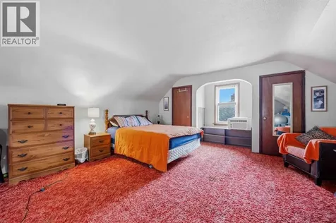 267 Ross Avenue Sarnia ON N7T 1K1