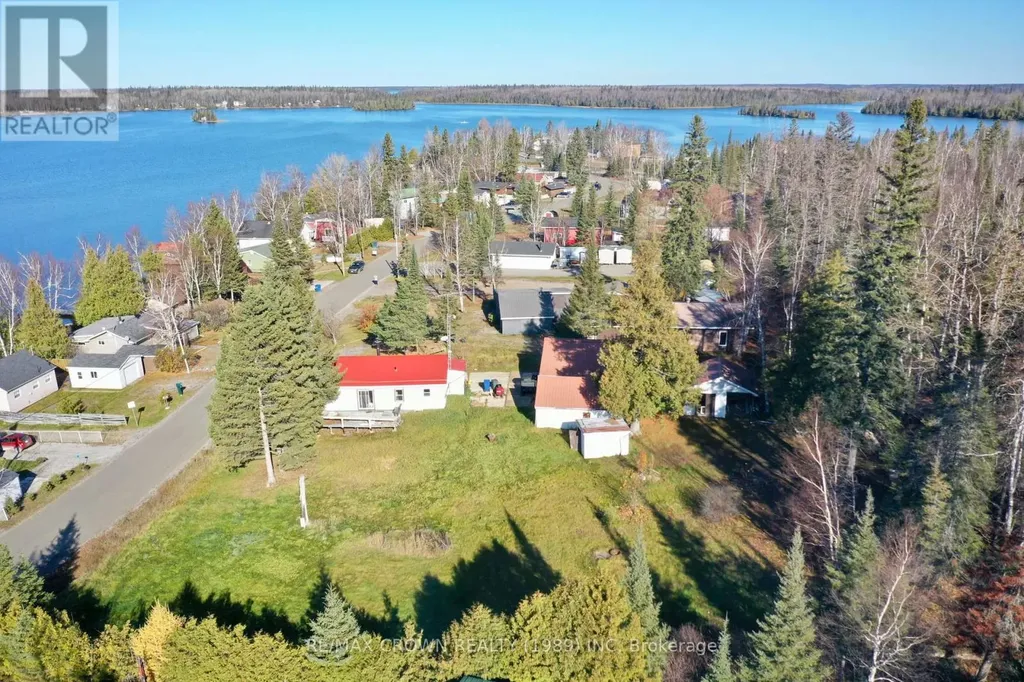 42 Lefebvre Peninsula Road Kapuskasing ON P0L 1V0