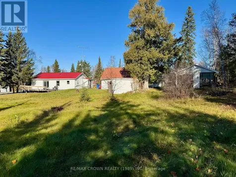 42 Lefebvre Peninsula Road Kapuskasing ON P0L 1V0