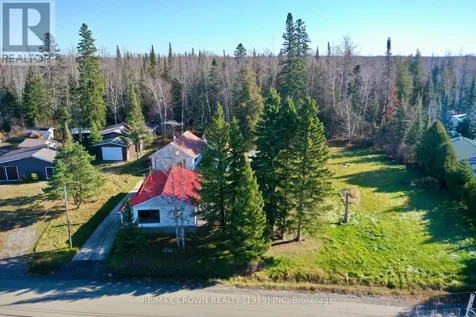 42 Lefebvre Peninsula Road Kapuskasing ON P0L 1V0