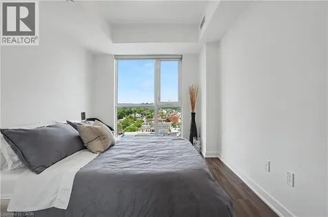 2007 James Street Burlington ON L7R 0G7