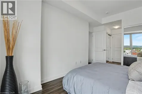 2007 James Street Burlington ON L7R 0G7