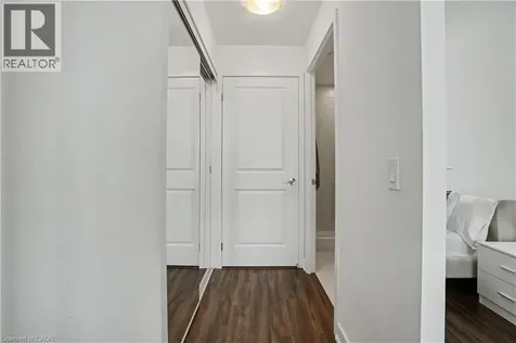 2007 James Street Burlington ON L7R 0G7