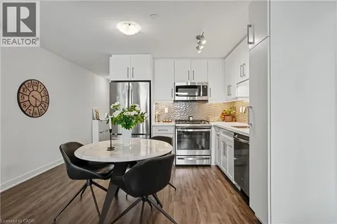 2007 James Street Burlington ON L7R 0G7