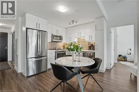 2007 James Street Burlington ON L7R 0G7