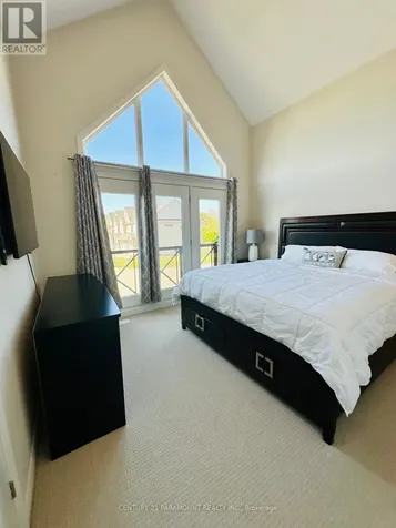 120 Delphi Lane Blue Mountains ON N0H 1J0