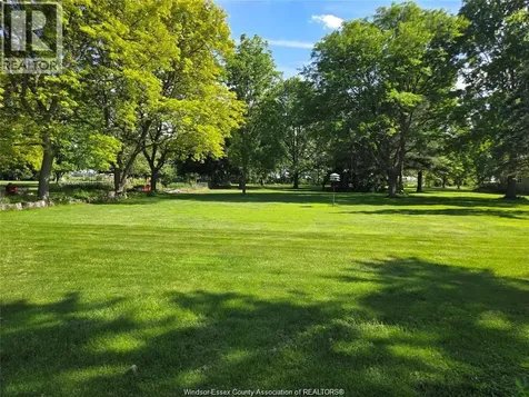 2725 Bouffard Road Lasalle ON N9H 1W3