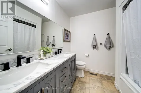 60 Barr Street Collingwood ON L9Y 0E6