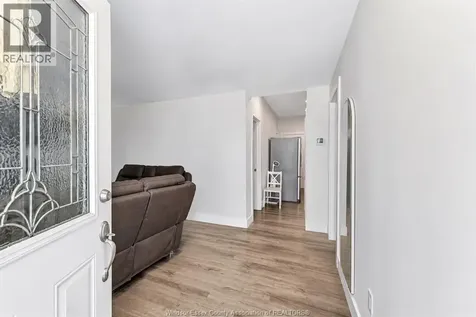 58 Marlborough Street East Leamington ON N8H 1W7