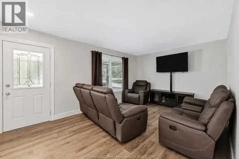 58 Marlborough Street East Leamington ON N8H 1W7