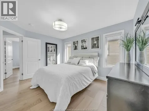 1616 Harrison Lasalle ON N9H 0L7