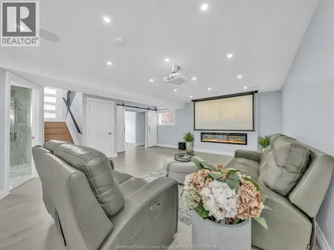 1616 Harrison Lasalle ON N9H 0L7