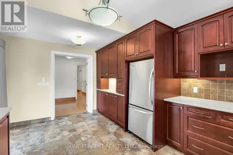 705 Parkdale Avenue Ottawa ON K1Y 1J4
