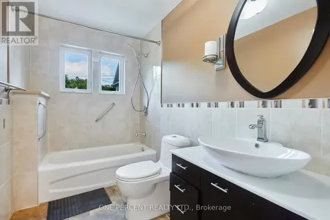 705 Parkdale Avenue Ottawa ON K1Y 1J4