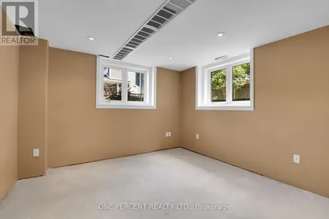 705 Parkdale Avenue Ottawa ON K1Y 1J4