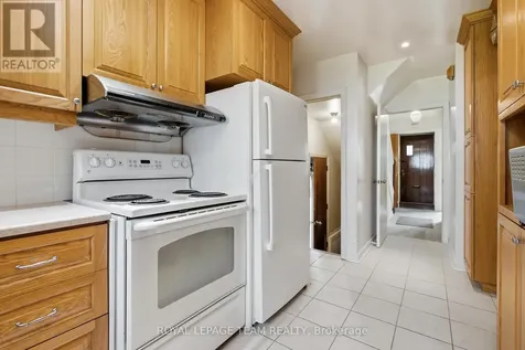 1020 Riddell Avenue South Ottawa ON K2C 2J5