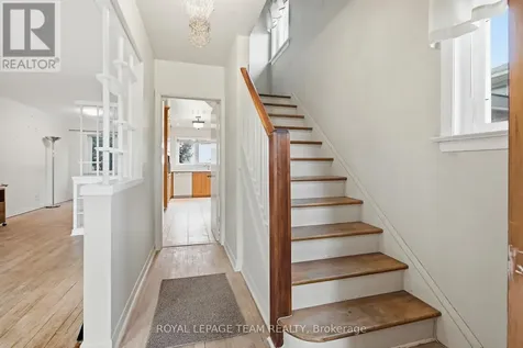 1020 Riddell Avenue South Ottawa ON K2C 2J5