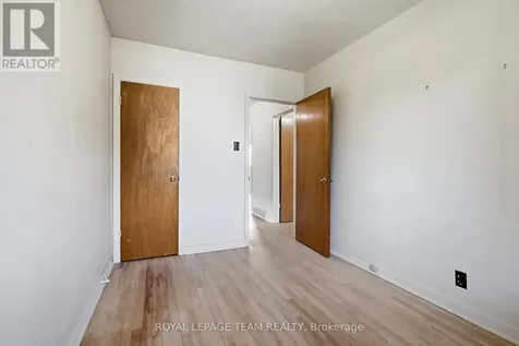 1020 Riddell Avenue South Ottawa ON K2C 2J5