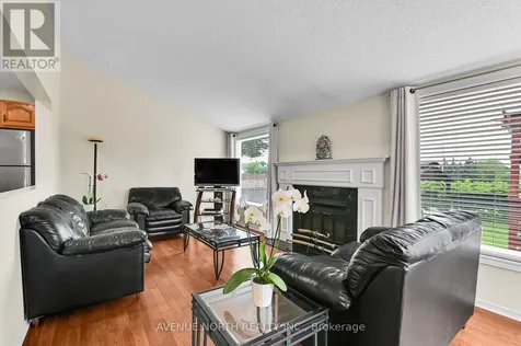 48 Hackett Street Ottawa ON K1V 0P5