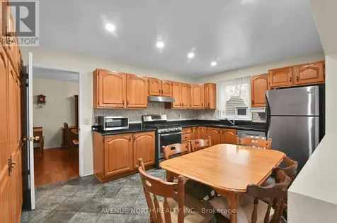 48 Hackett Street Ottawa ON K1V 0P5