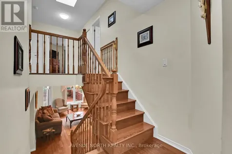 48 Hackett Street Ottawa ON K1V 0P5