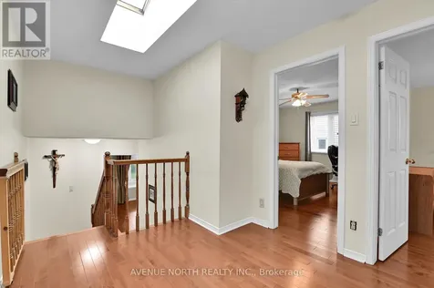 48 Hackett Street Ottawa ON K1V 0P5
