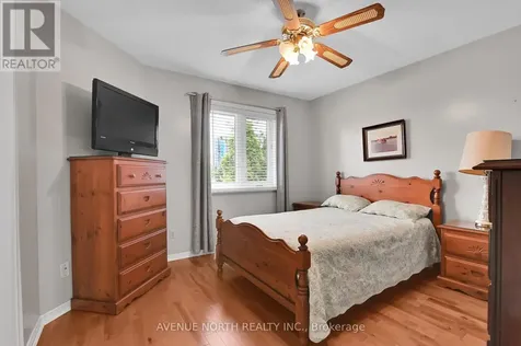 48 Hackett Street Ottawa ON K1V 0P5