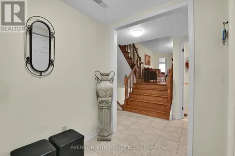 48 Hackett Street Ottawa ON K1V 0P5